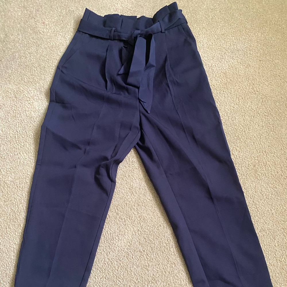 Brand new with tags LuLu Navy Paperbag Pants.